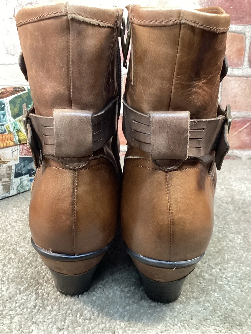Earth Odyssey womens ankle boots size 9